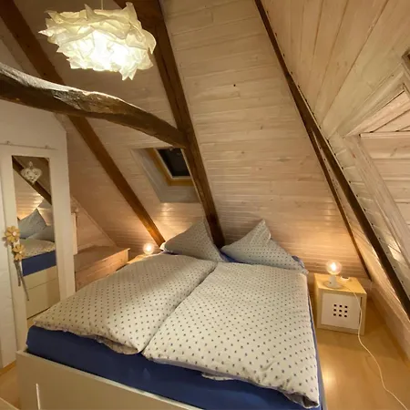 Emmis-ferienhaus 펜션